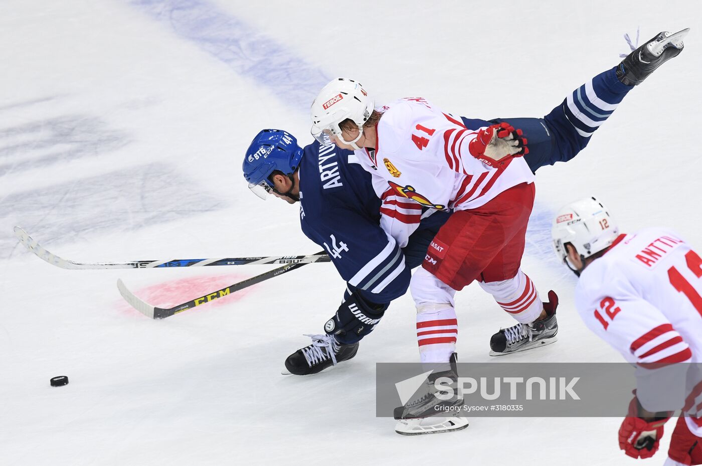 Ice hockey. KHL. Dynamo Moscow vs. Jokerit