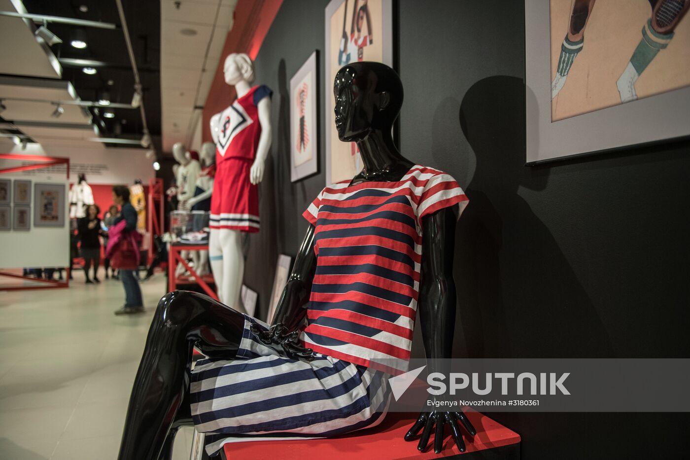 International exhibition 'Fashion to the People! From Constructivism to Design'