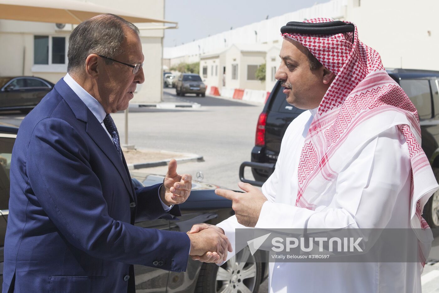 Foreign Minister Sergei Lavrov visits Qatar