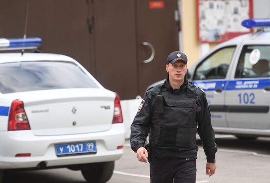 Situation at Department of Internal Affairs for Kitai-Gorod District where Umar Dzhabrailov is delivered