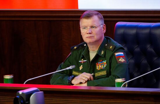 News conference following Army 2017 International Military-Technical Forum at Russian Defense Ministry