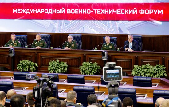 News conference following Army 2017 International Military-Technical Forum at Russian Defense Ministry