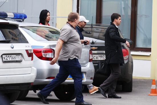 Situation near Kitai-Gorod Department of Internal Affairs where Dzhabrailov brought