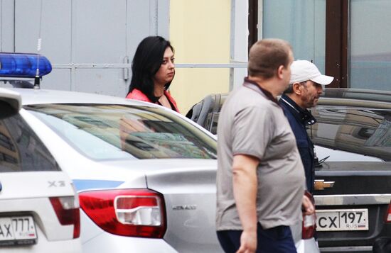 Situation near Kitai-Gorod Department of Internal Affairs where Dzhabrailov brought