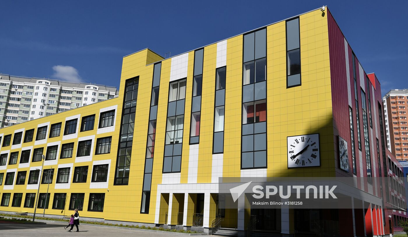 Biggest school in Russia opens in Moscow