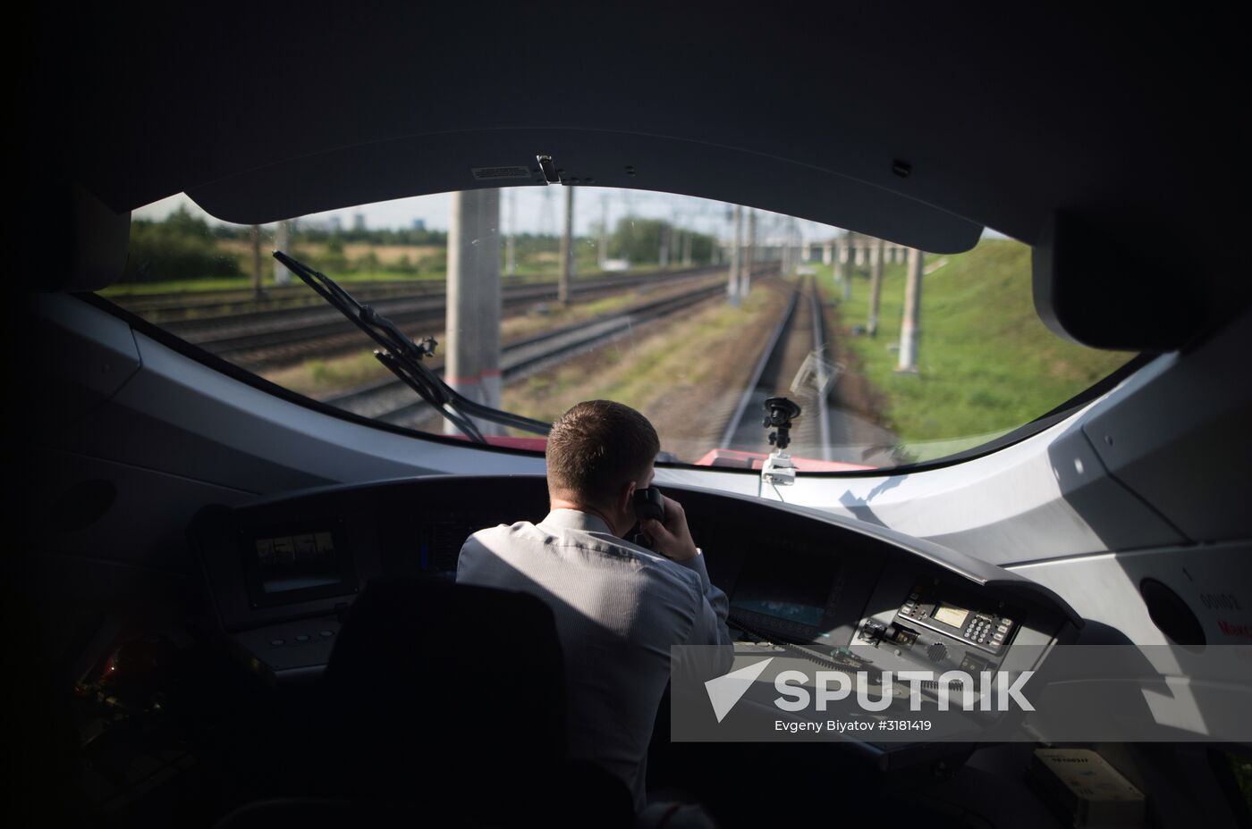 Uniform catering system for Sapsan high-speed trains