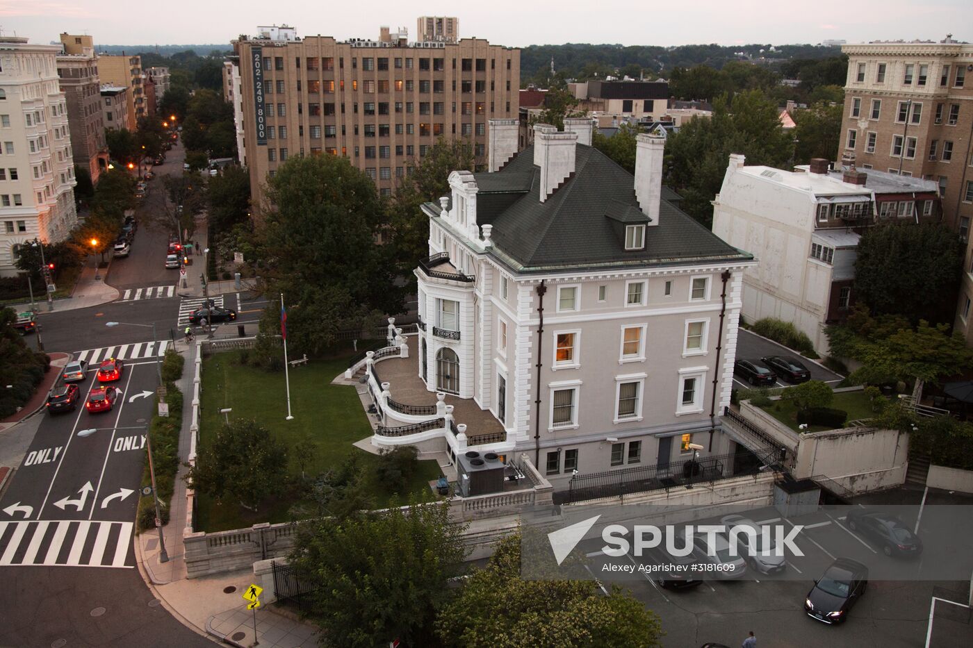 Russian Trade Representation in Washington DC closes