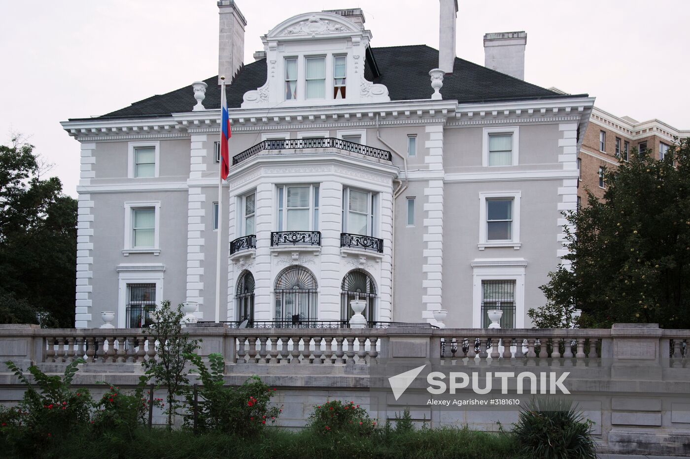Russian Trade Representation in Washington DC closes