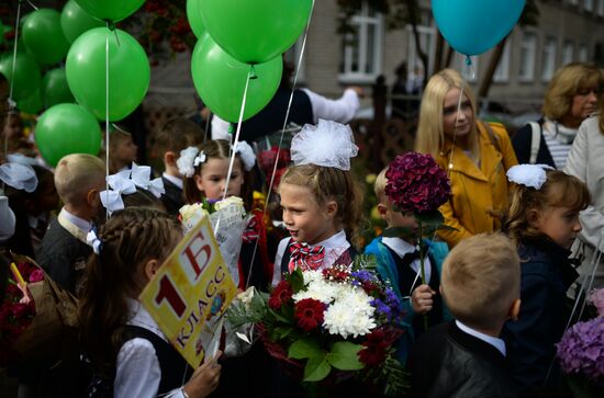 New school year starts in Russia