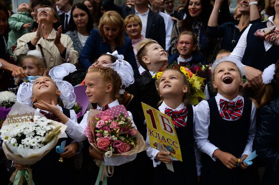 New school year starts in Russia