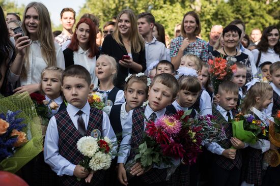 New school year starts in Russia