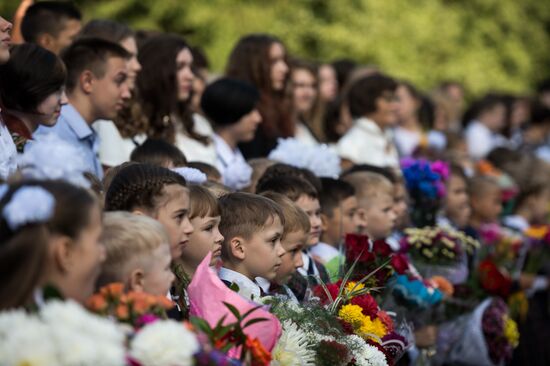 New school year starts in Russia