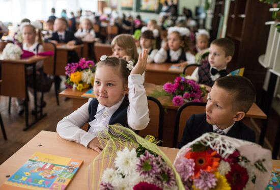 New school year starts in Russia