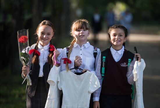 New school year starts in Russia
