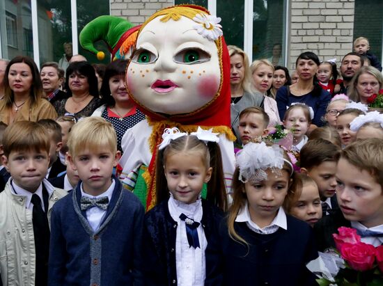 School year starts in Donetsk People's Republic