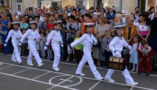 New school year starts in Russia