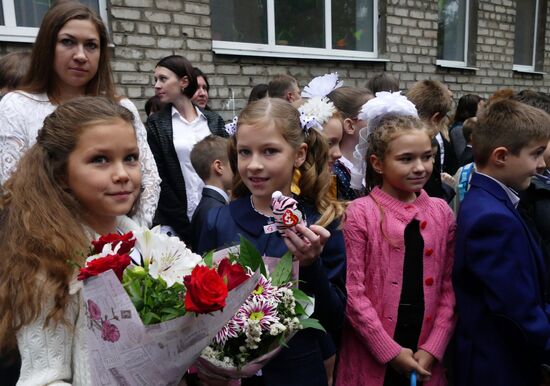 School year starts in Donetsk People's Republic