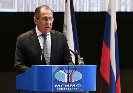 Russian Foreign Minister Sergei Lavrov meets with MGIMO students and academic staff