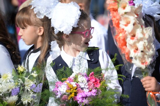 New school year starts in Russia