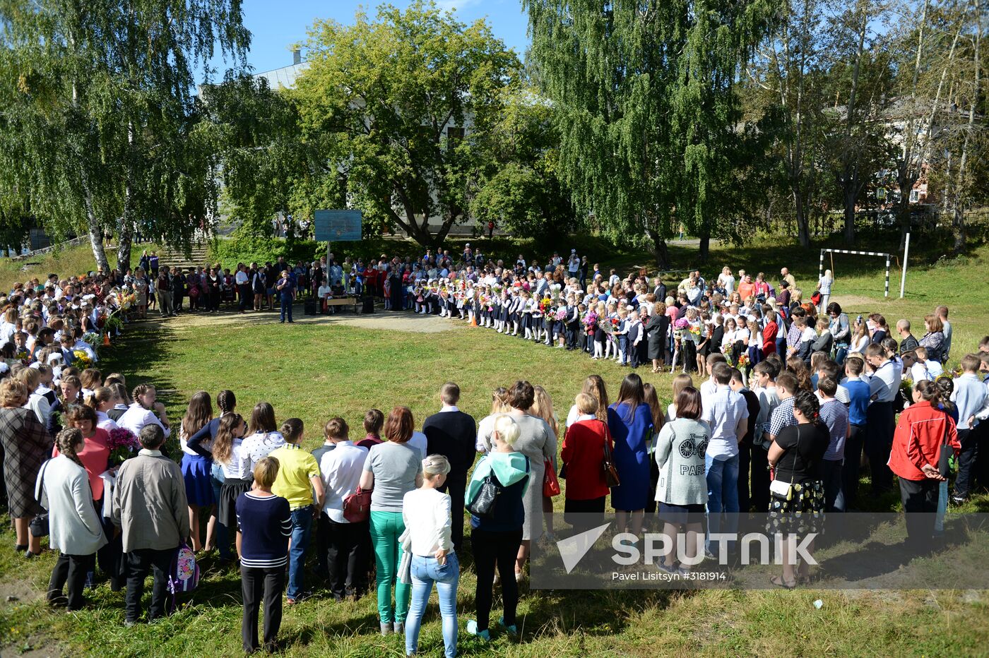 New school year starts in Russia