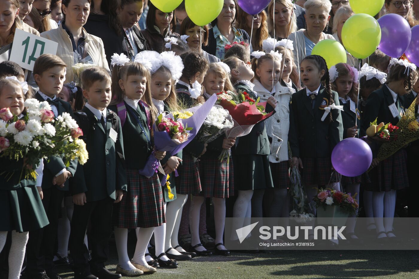 New school year starts in Russia