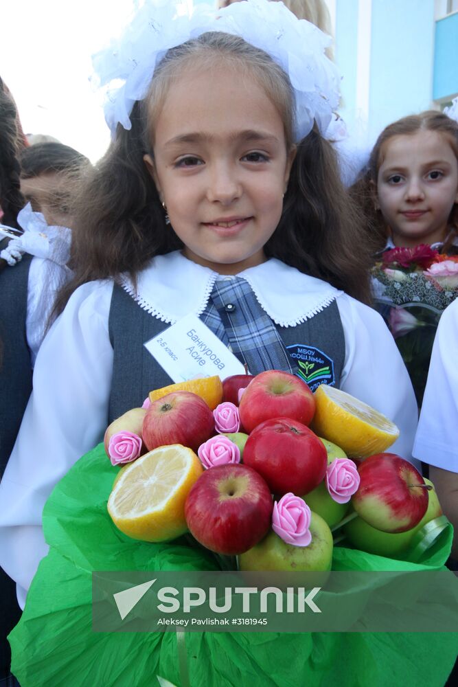 New school year starts in Russia