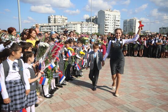 New school year starts in Russia