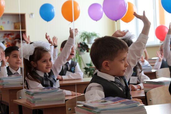 New school year starts in Russia