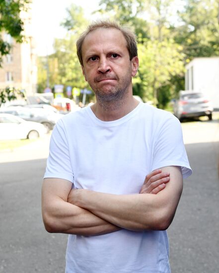 Meeting of Satirikon Theater company