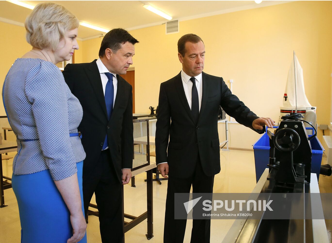 Prime Minister Dmitry Medvedev visits school in Podolsk on September 1