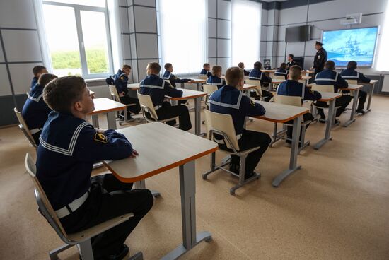 New school year starts in Russia