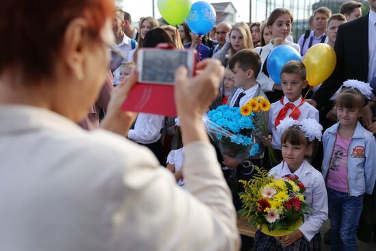 New school year starts in Russia