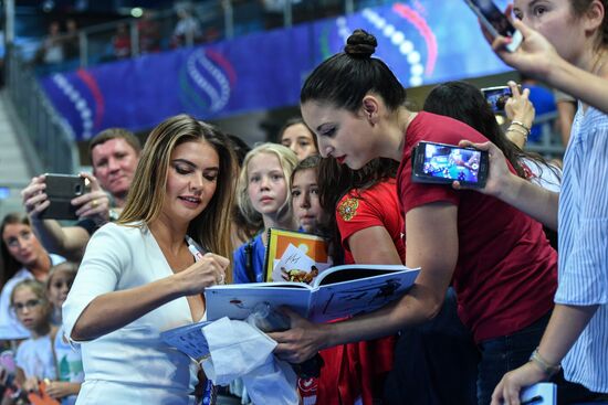 Rhythmic Gymnastics. World Championships. Day Three