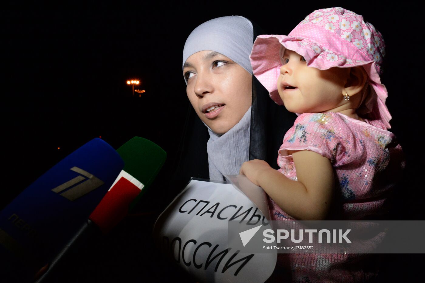 Russian children saved from Iraq arrive in Grozny