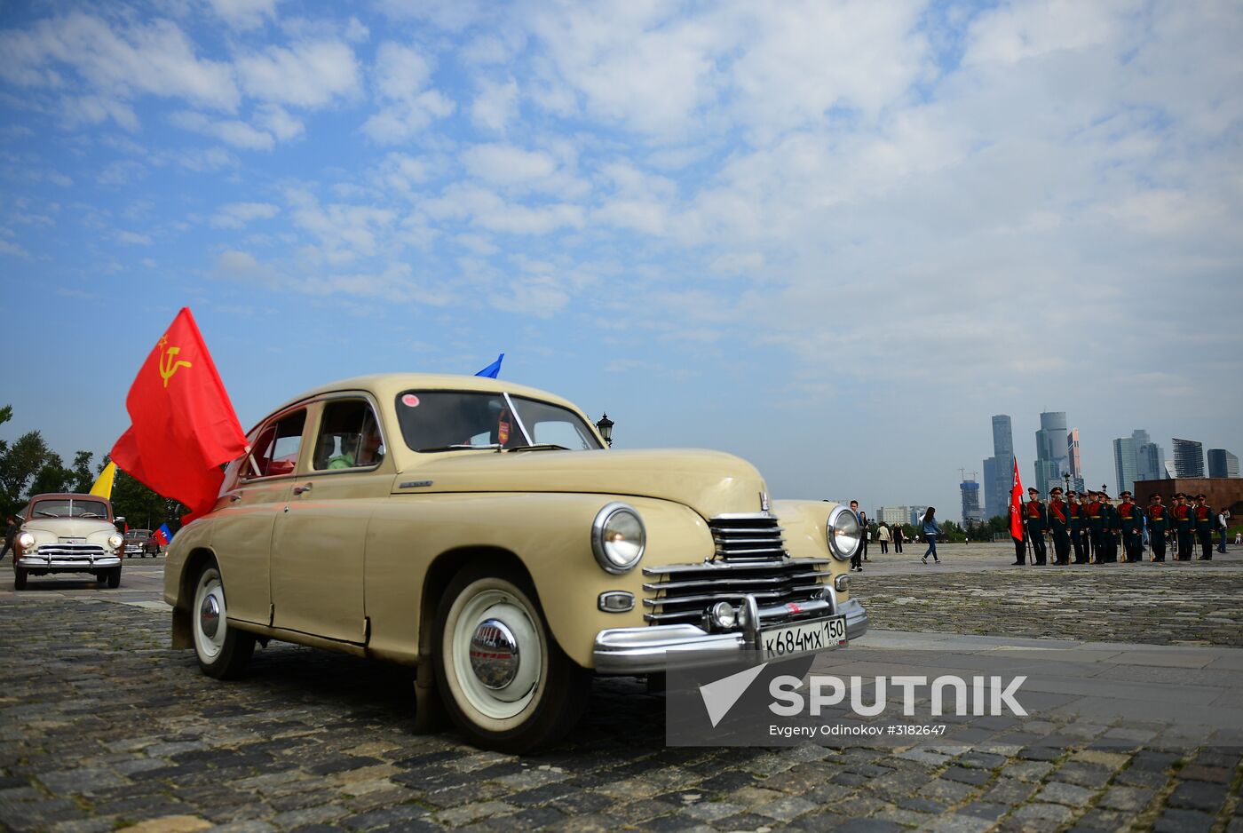 Parade of Pobeda cars