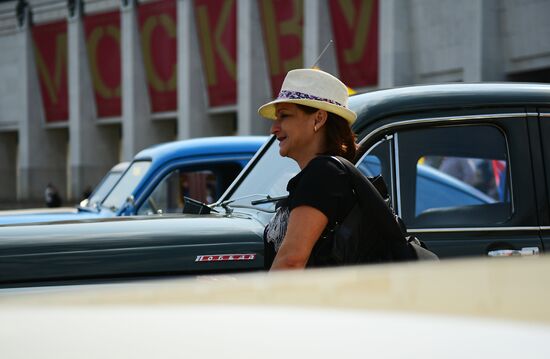 Parade of Pobeda cars