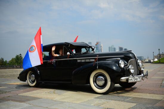 Parade of Pobeda cars