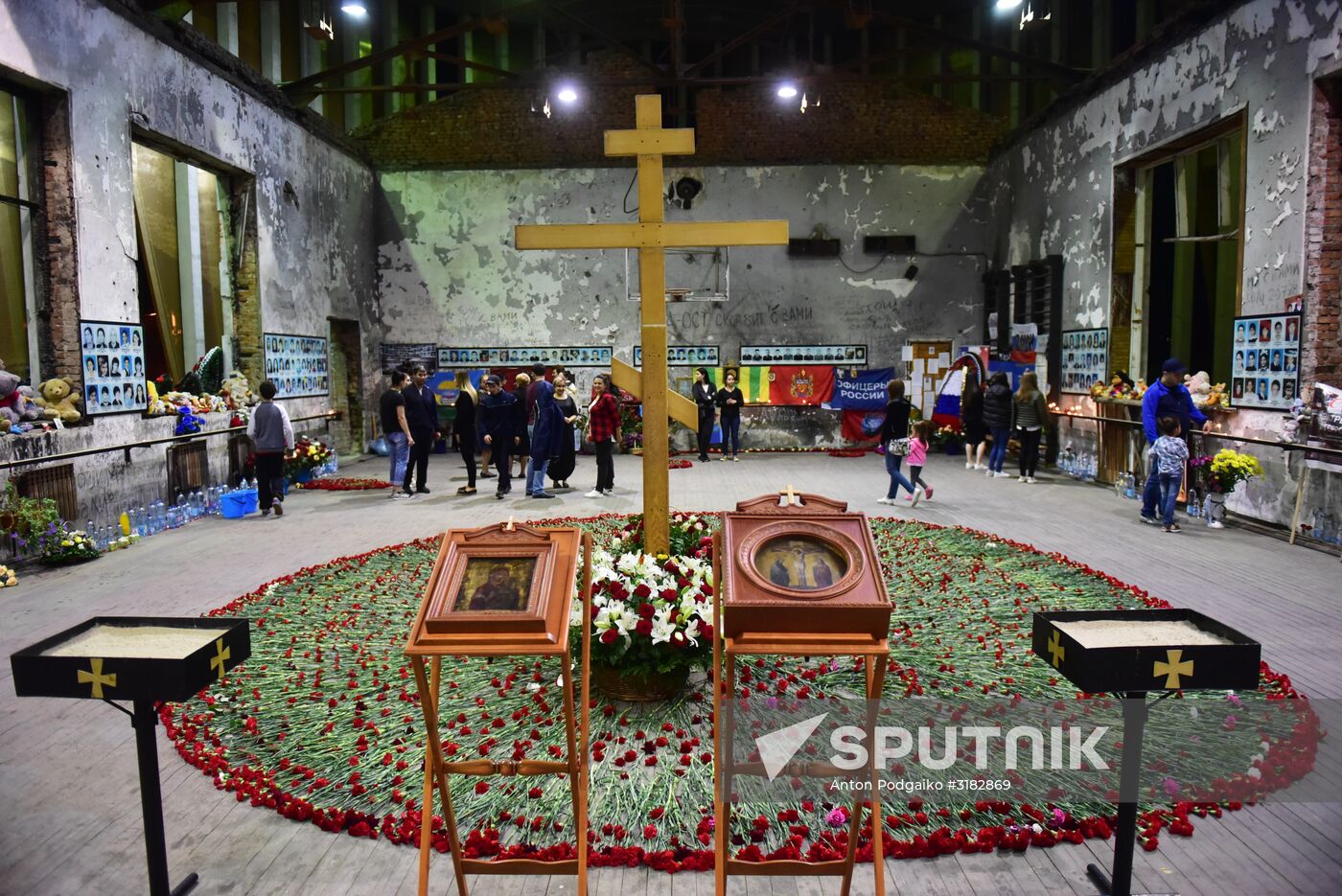 Mourning ceremonies in Beslan