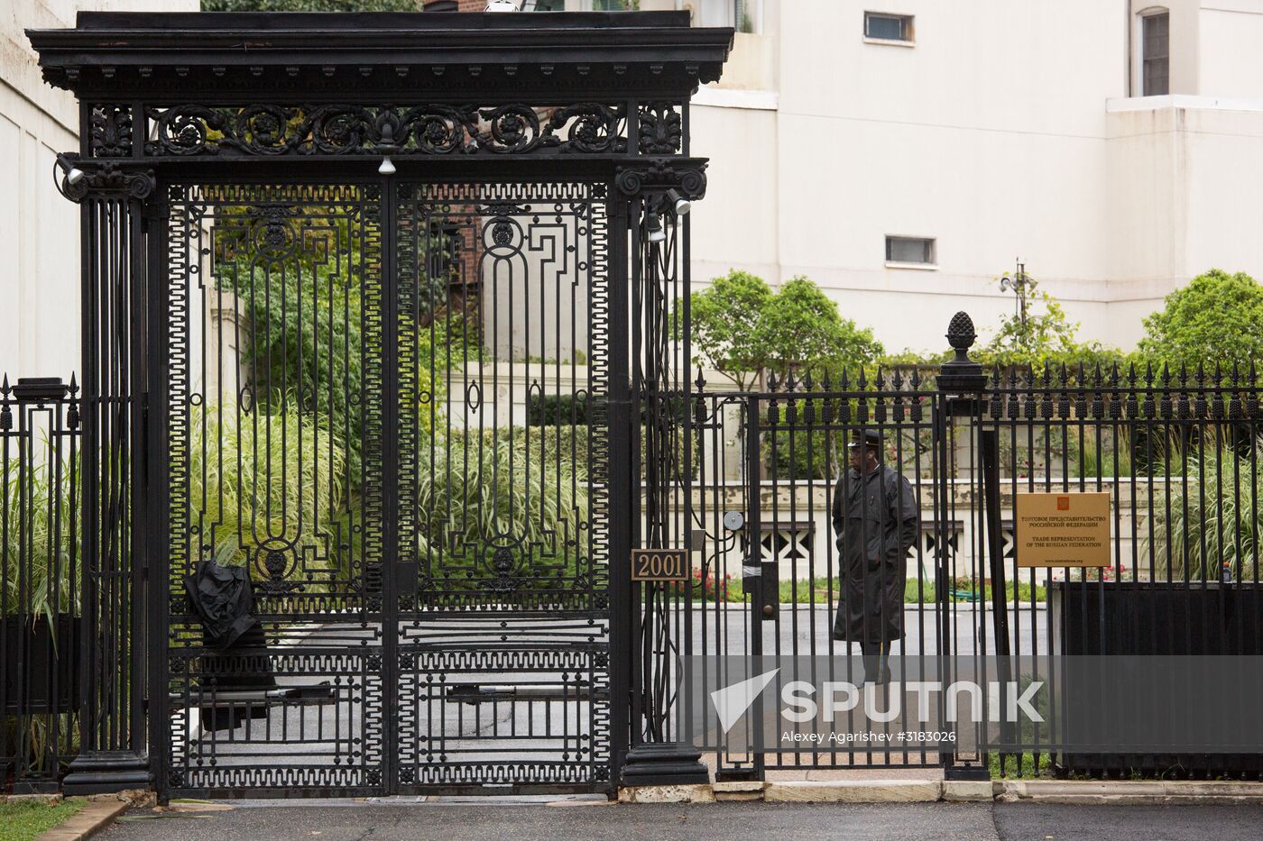 Searches in Russian Trade Mission in Washington