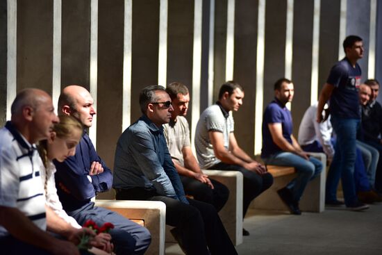 Mourning ceremonies in Beslan