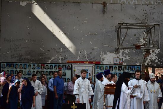Mourning ceremonies in Beslan