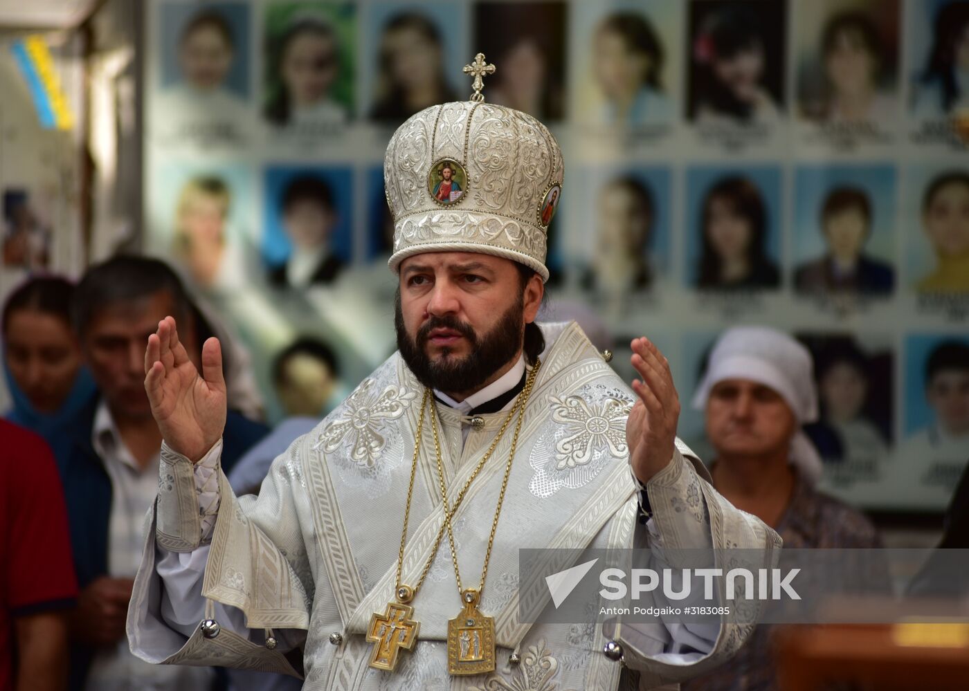 Mourning ceremonies in Beslan