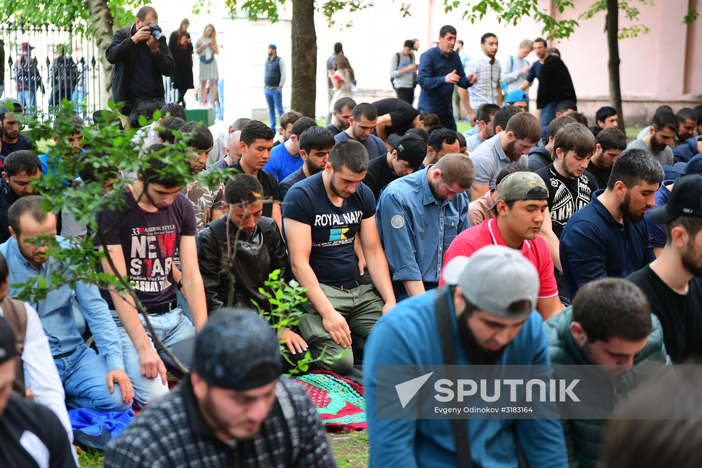 A rally in support of Rohingya Muslims outside the Embassy of Myanmar in Moscow. Location: Russia, Moscow. Author: Evgeny Odinokov/Sputnik. Situation near Embassy of Myanmar in Moscow