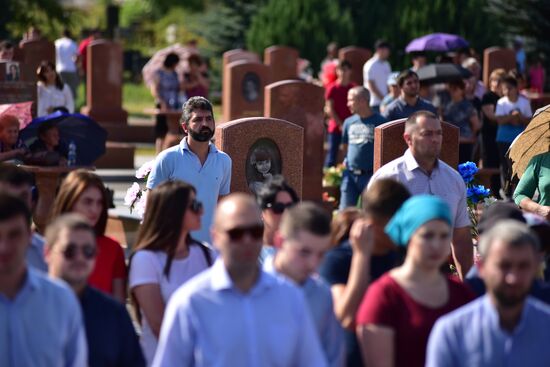 Memorial events in Beslan