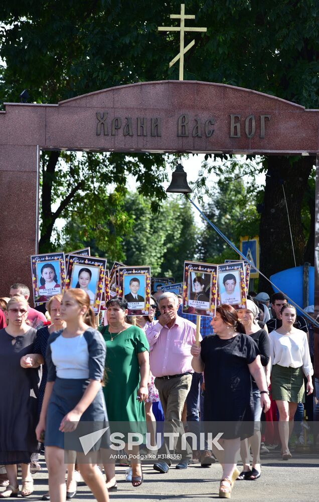 Memorial events in Beslan