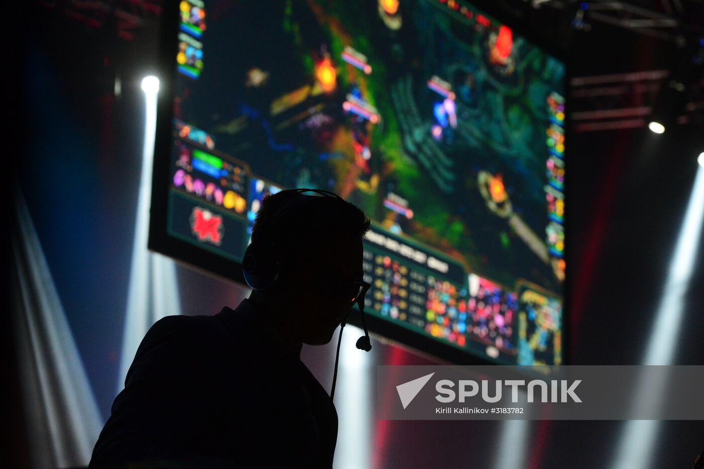 eSports. League of Legends Continental League finals