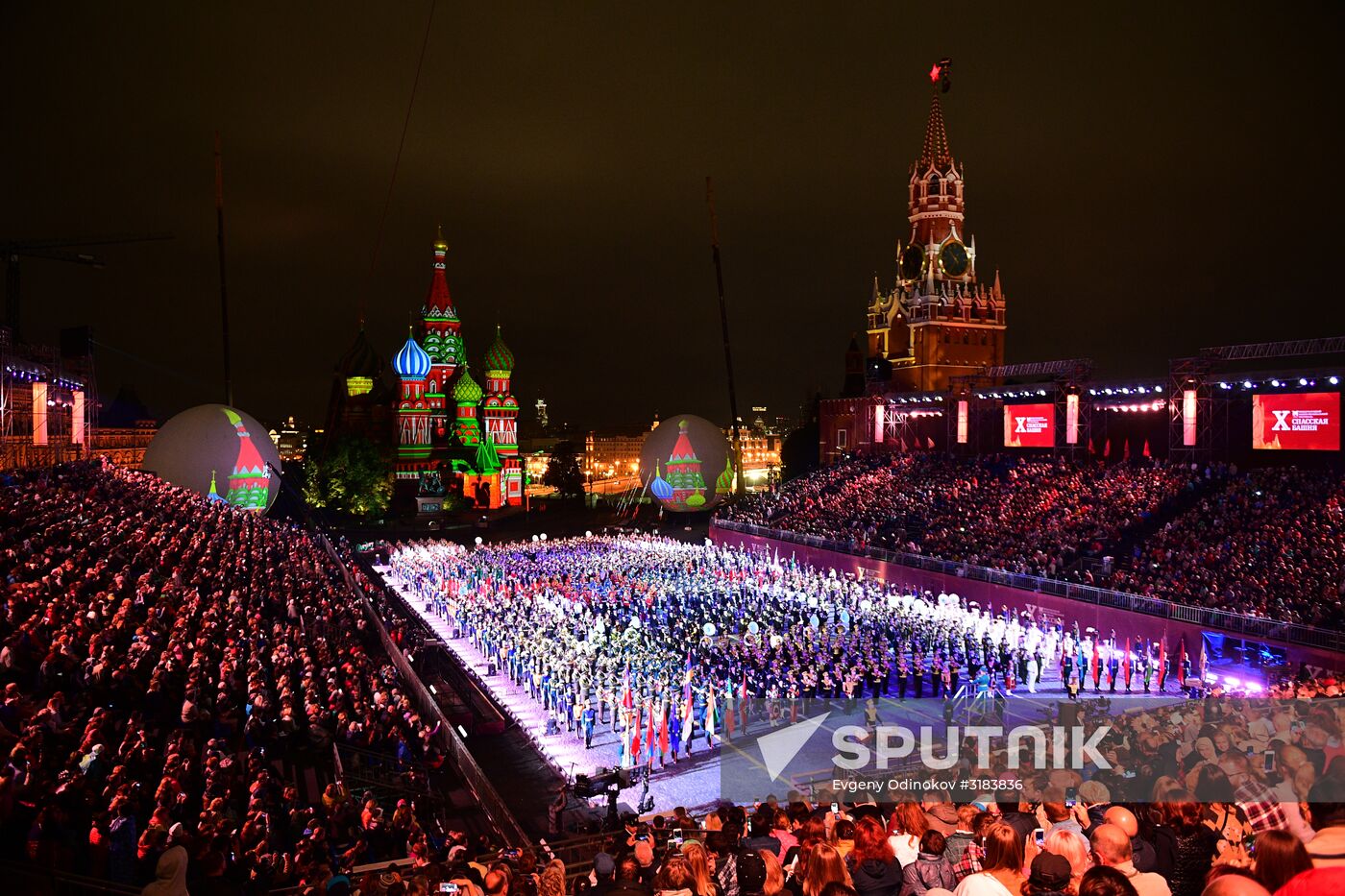 Spasskaya Tower International Military Music Festival closing ceremony