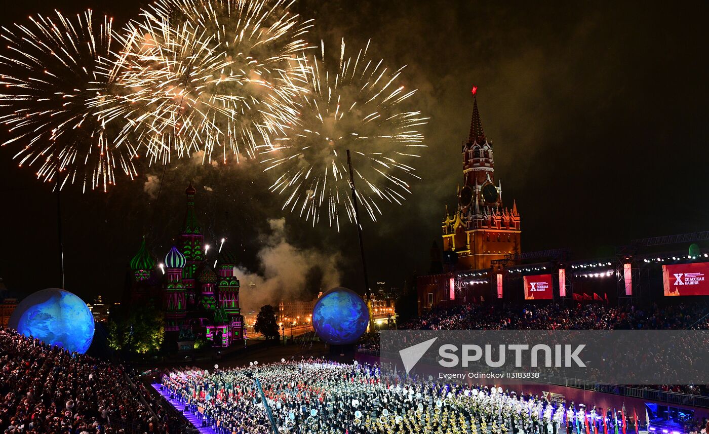 Spasskaya Tower International Military Music Festival closing ceremony