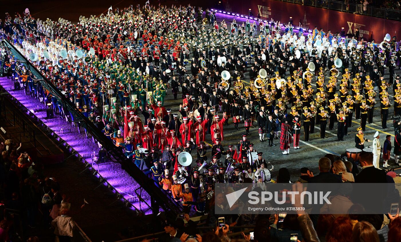 Spasskaya Tower International Military Music Festival closing ceremony