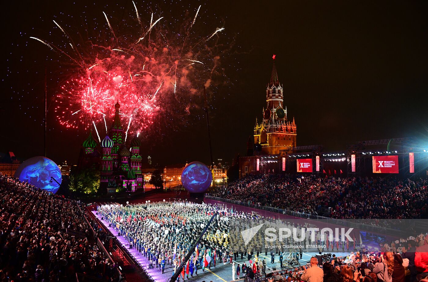Spasskaya Tower International Military Music Festival closing ceremony